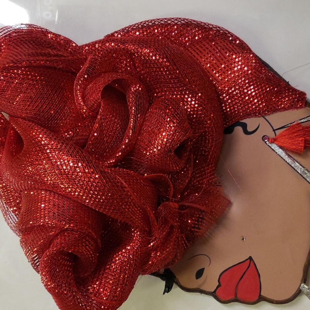 Diva WREATH